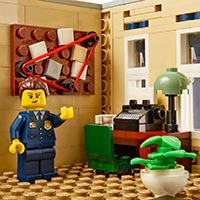 thumbnail image for LEGO<sup>®</sup> 10278 Estación de policía revelada