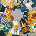 HBM003 articulo LEGO Minifig o como la vida no se acaba a los 30 miniatura