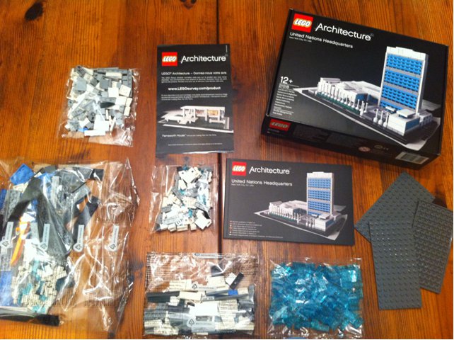 LEGO 21018
