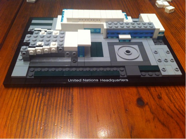 LEGO 21018