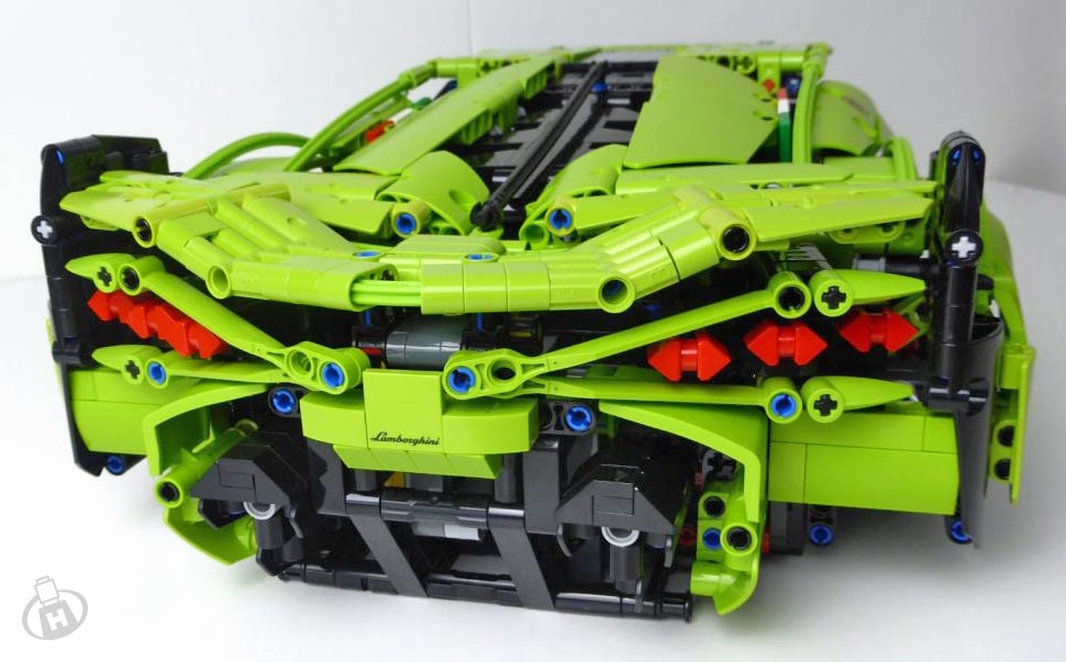 Set Review ➟ 42115 LEGO<sup>®</sup> Technic Lamborghini Sián