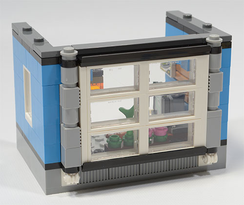 Set Review ➟ LEGO<sup>®</sup> Creator 31097 Townhouse Pet Shop