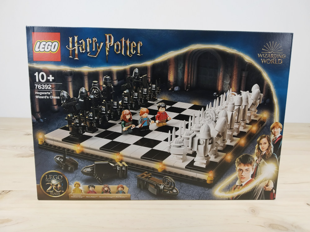 76932