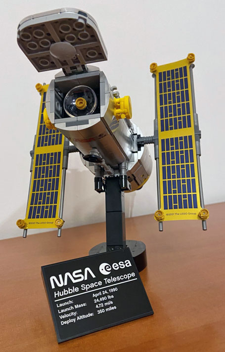 hubble with solar panels