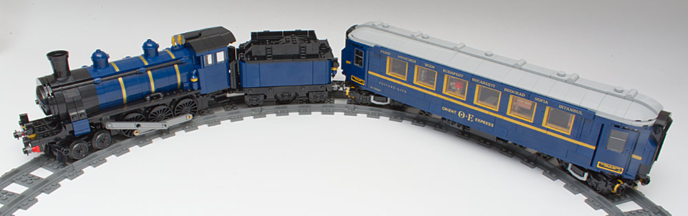 la locomotoragolpea tierno en pista RC