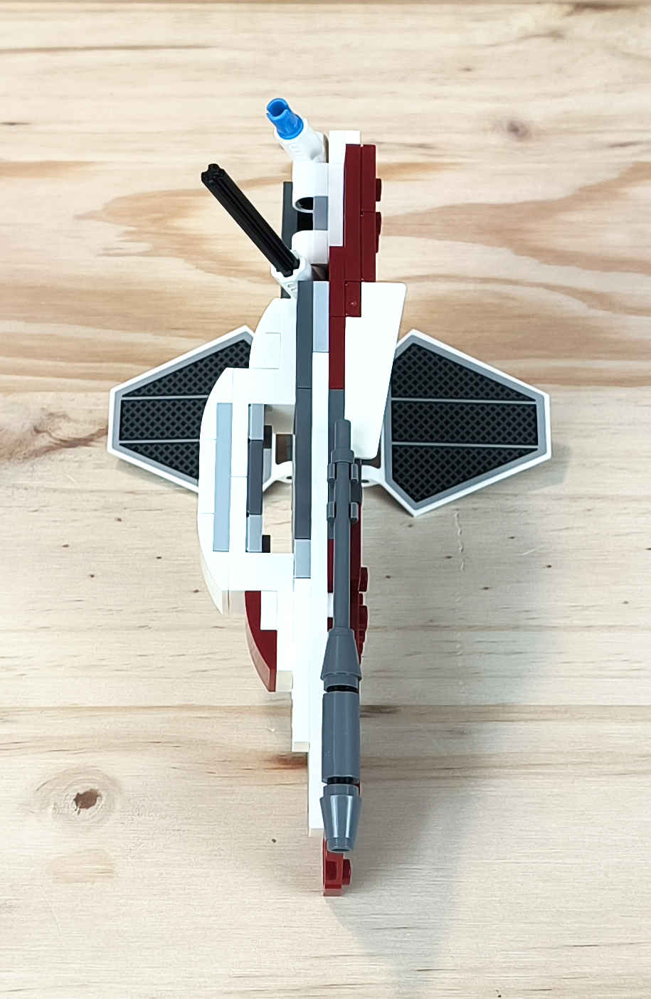 赤と白の帆 Set Review ➟ LEGO<sup>®</sup> 75401 Ahsoka's jedi interceptor