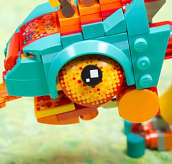 Set Review ➟ LEGO<sup>®</sup> 71492 Dreamzzz Mateo's Fire Chameleon