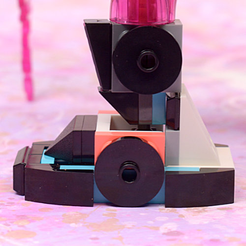 Set Review ➟ LEGO<sup>®</sup> 71492 Dreamzzz Mateo's Fire Chameleon