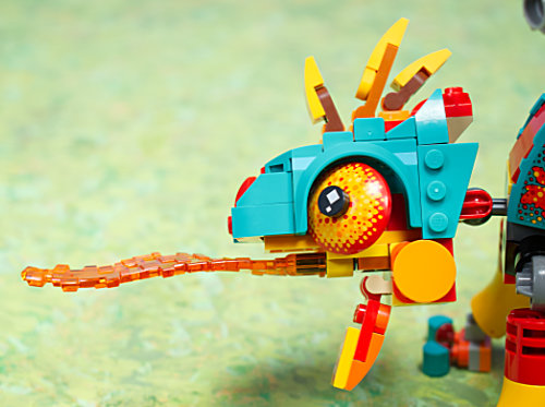 エンハイドロ セットC LEGO DREAMZzz Mateo's Fire Chameleon Building Toy - Pretend Play