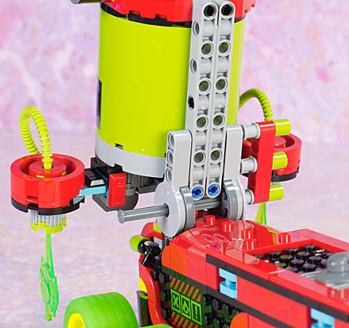b build can attached