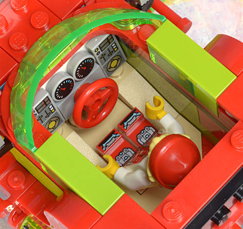 Set Review ➟ LEGO<sup>®</sup> 71499 Dreamzzz Mateo's Spray Paint