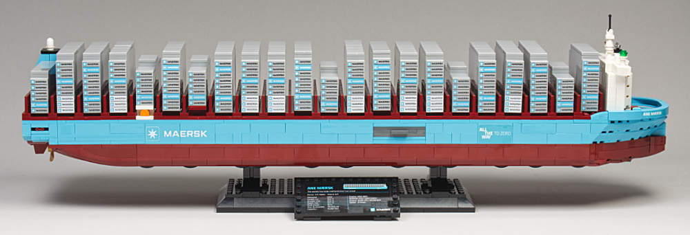 LEGO Ane Maersk starboard view
