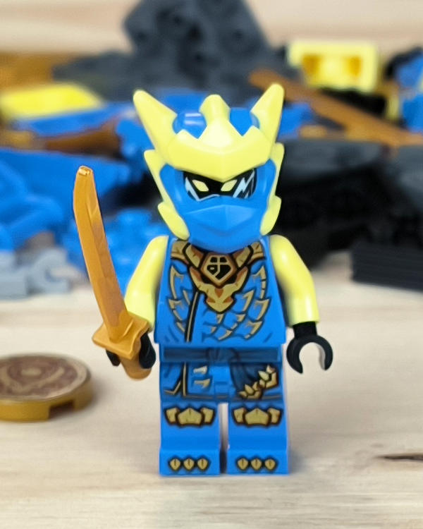Set Review ➟ LEGO<sup>®</sup> 71853 - Jay's Dragon mech fight