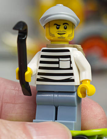 crook minifigure