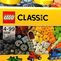 thumbnail image for Set Review ➟ 10696 Medium Creative Brick Box