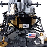 thumbnail image for Set Review ➟ 10266 Lunar Lander