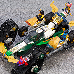 thumbnail image for Set Review ➟ 71820 LEGO<sup>®</sup> Ninjago Dragons Rising™ Ninja Team Combo Vehicle