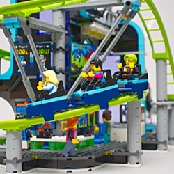 thumbnail image for Set Review ➟ 60421 LEGO<sup>®</sup> Robot World