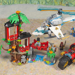 thumbnail image for Set Review ➟ LEGO<sup>®</sup> Ninjago Dragons Rising 71857 Ninja Vehicle Treehouse Battle